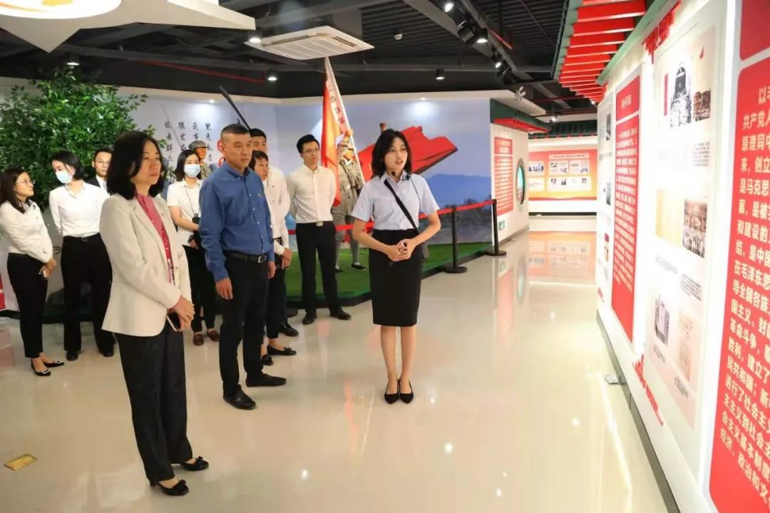 优发国际|随优而动一触即发
办公室党支部与保利国贸党支部开展共建活动 优发国际|随优而动一触即发
办公室党支部与保利国贸党支部开展共建活动