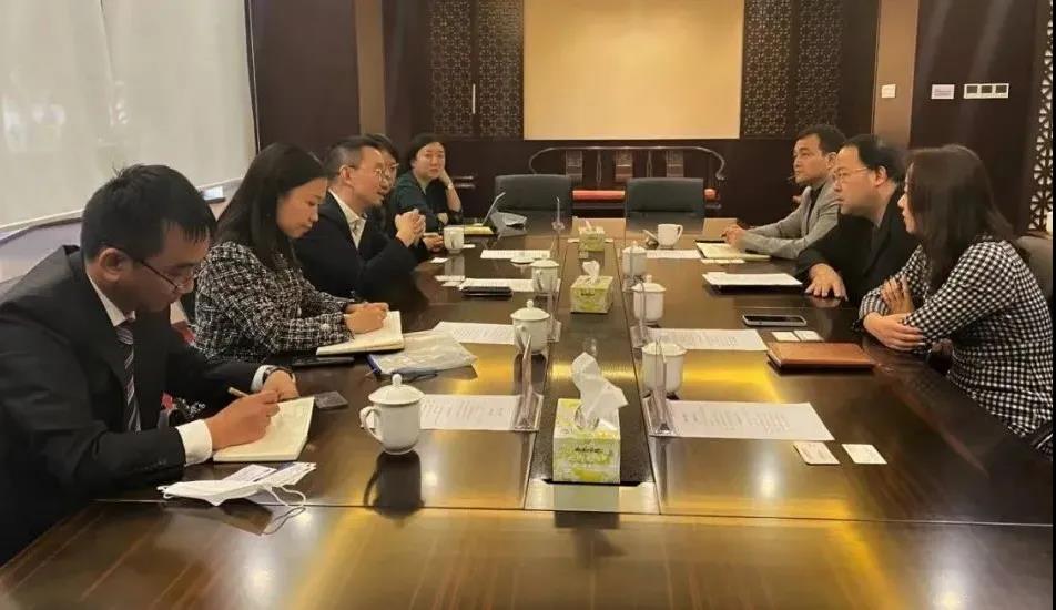 丝纺集团与美年大健康集团共商合作大计 共筑发展平台 丝纺集团与美年大健康集团共商合作大计 共筑发展平台