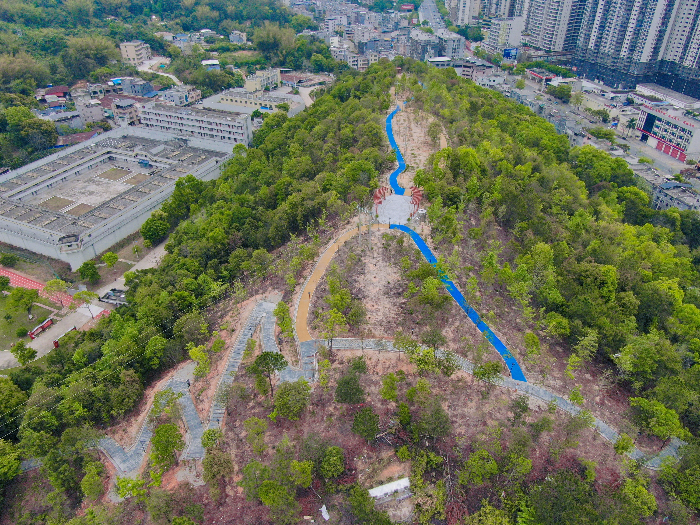 紫金优发国际公园山顶俯瞰.jpg